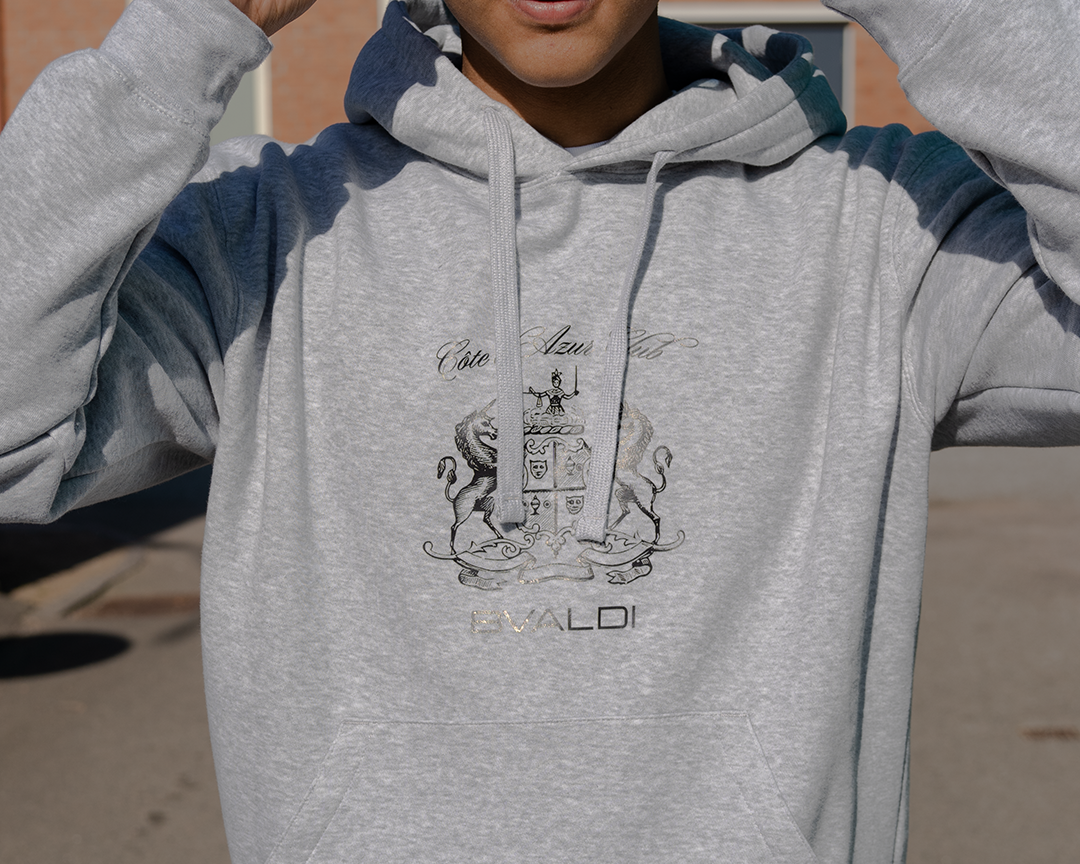 Hitta Din Nya Favorithoodie hos Bvaldi – Där Svensk Design Möter Komfort