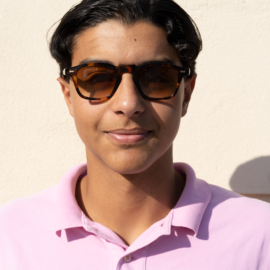 azzurowbrown.png