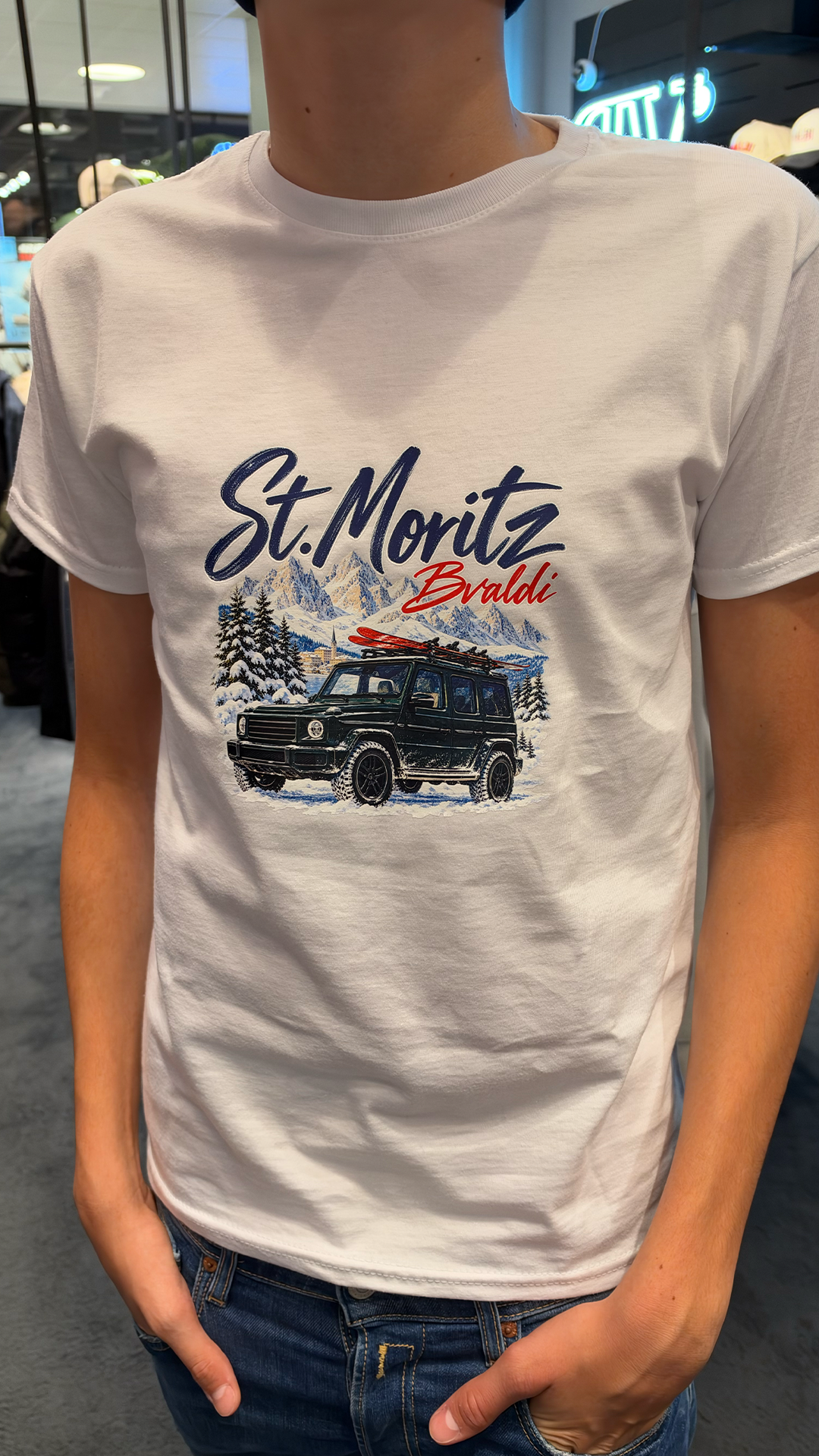 ST. Moritz - White T
