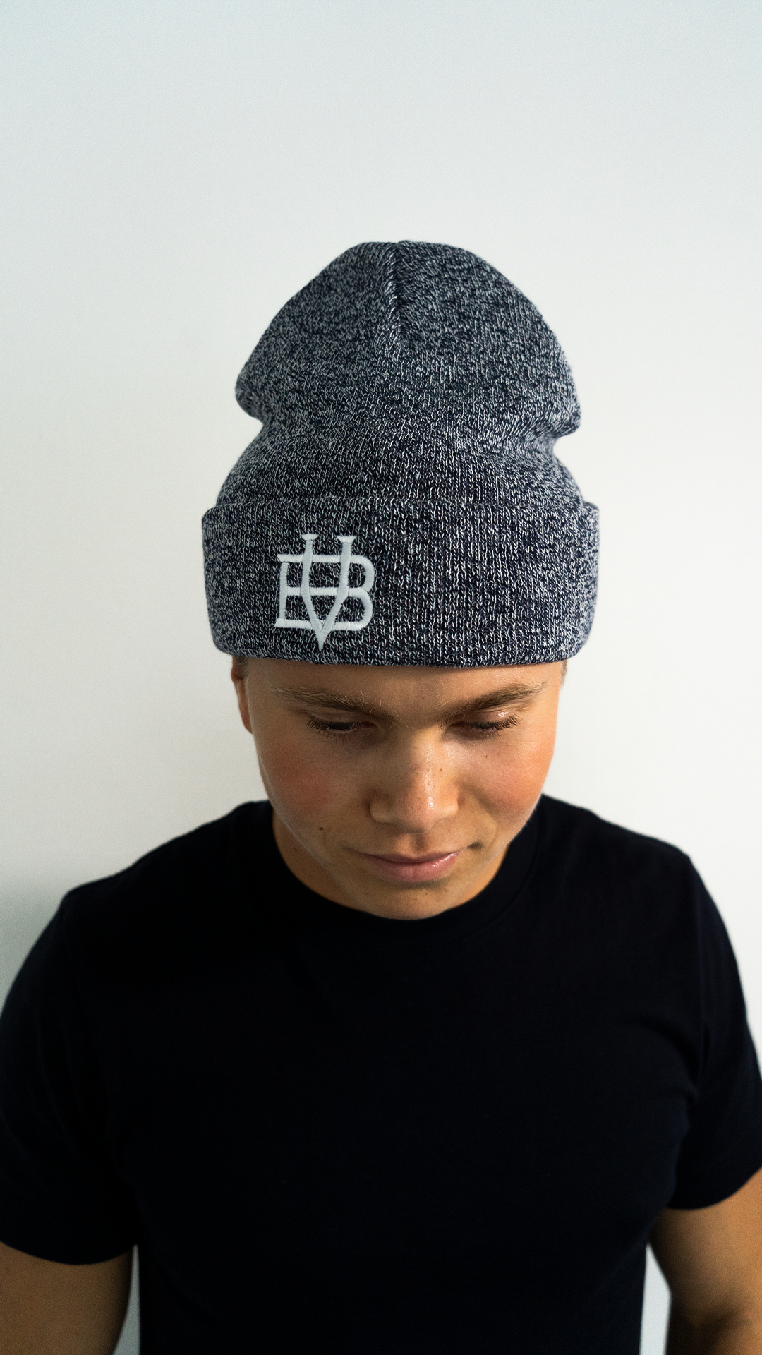 BV Beanie - Grey x Navy Blue