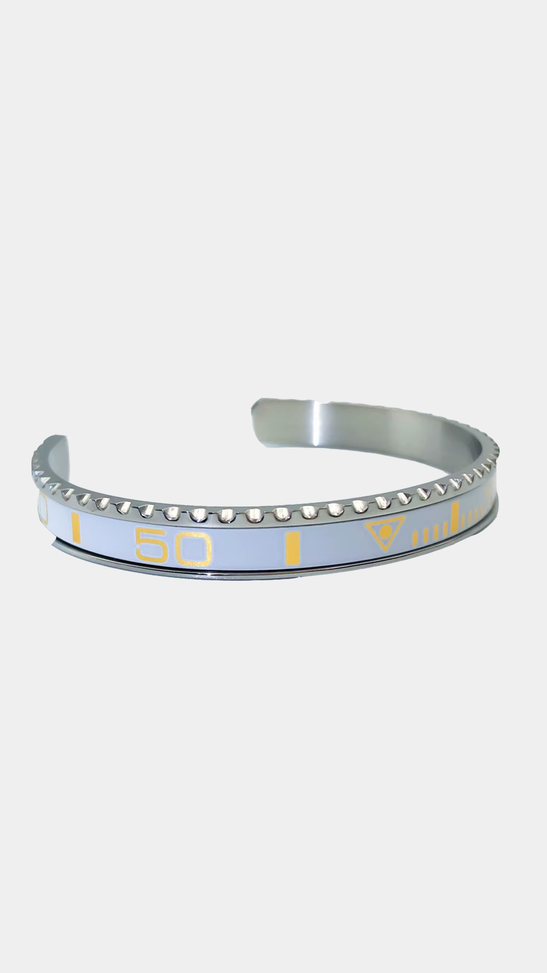 Meridian 50 - White + Gold
