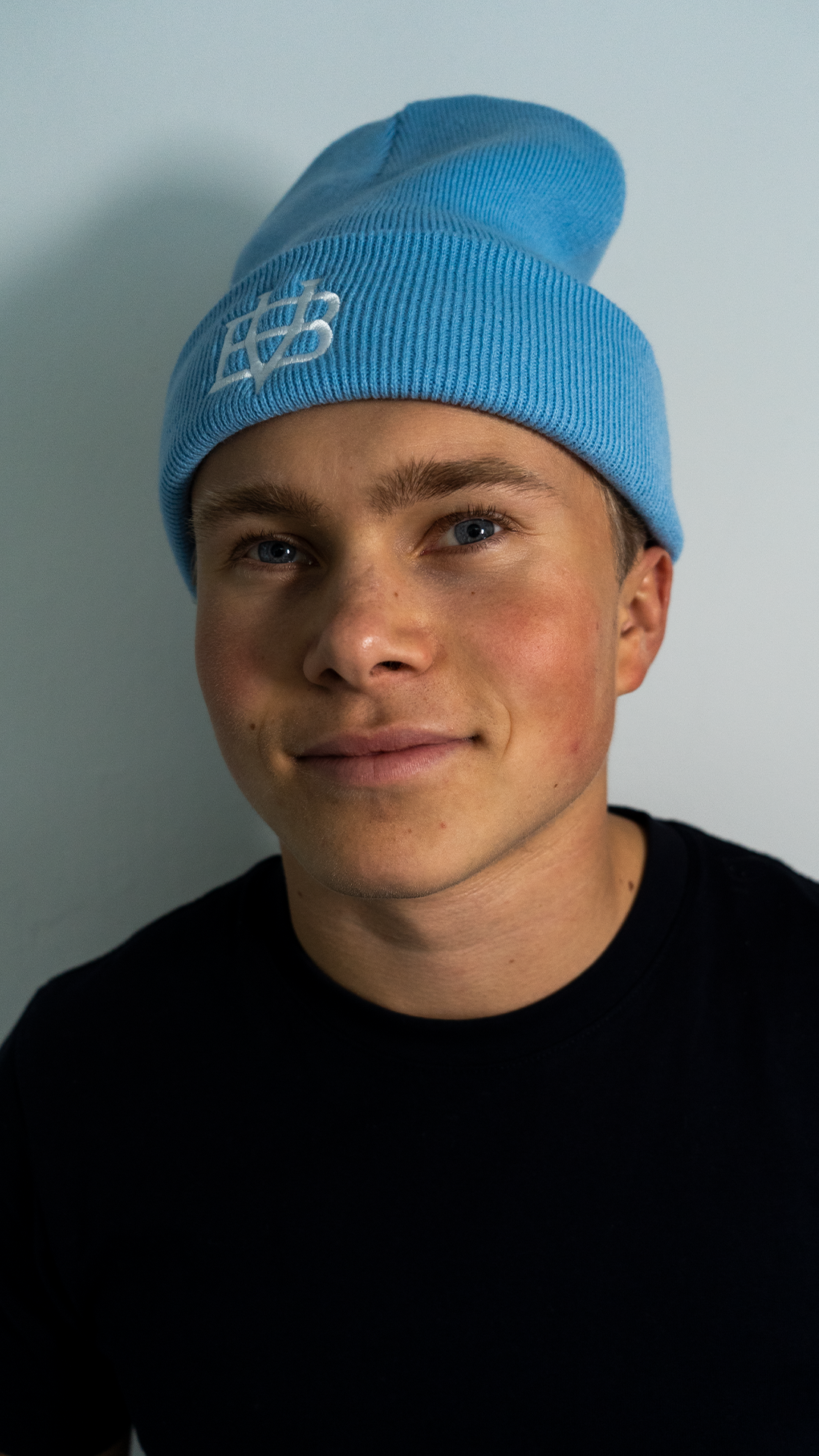 BV Beanie - Light Blue